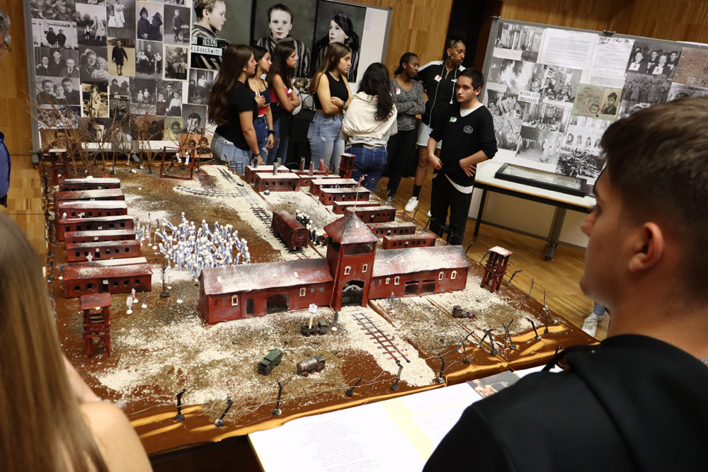 Exposição-Holocausto-23_11
