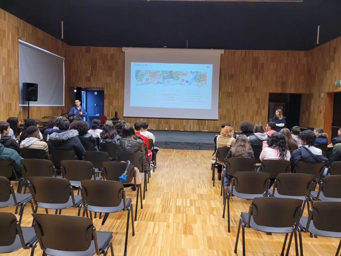 Literacia Financeira 10