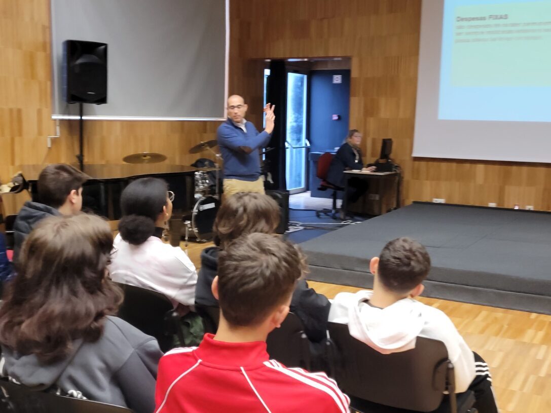 Literacia Financeira 6